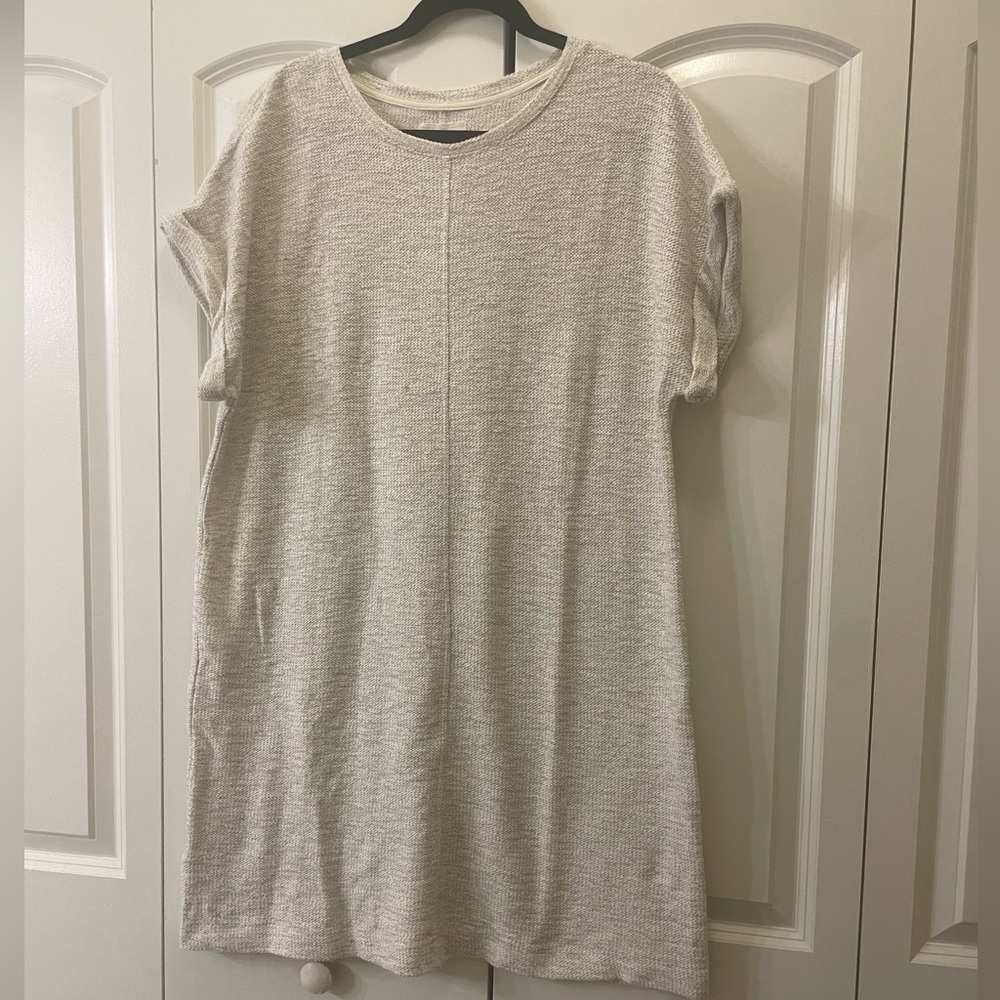 Lou & Grey Heathered Gray Knit T-Dress